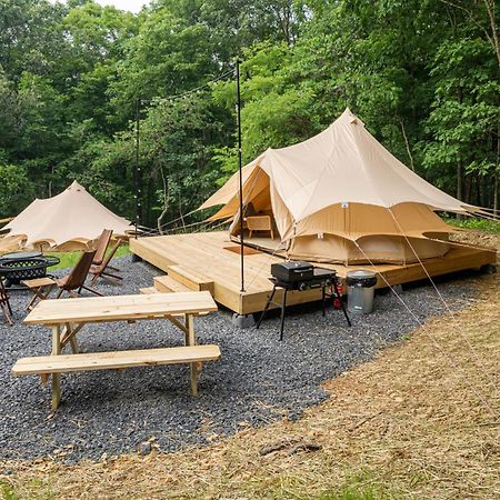 Готель Firefly Ridge Luxury Retreat Great Cacapon Екстер'єр фото