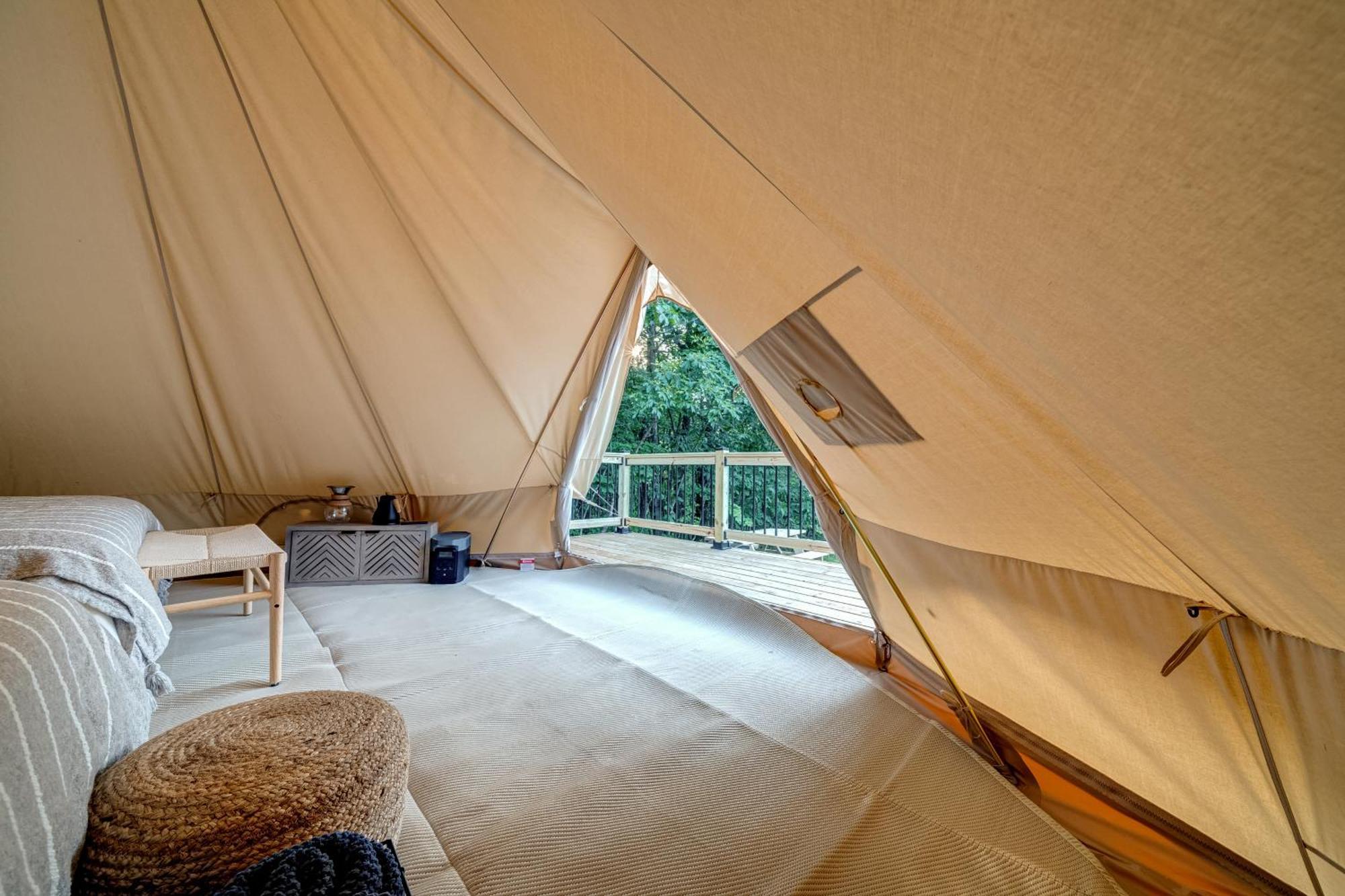 Готель Firefly Ridge Luxury Retreat Great Cacapon Екстер'єр фото