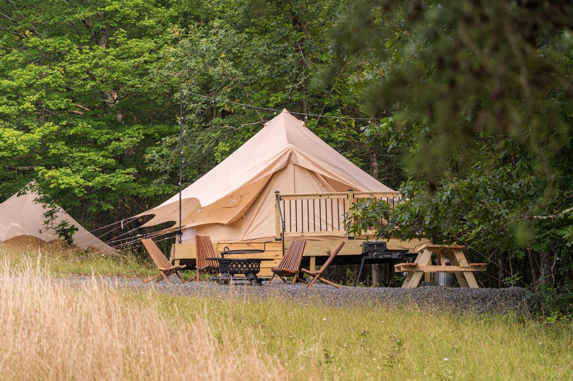 Готель Firefly Ridge Luxury Retreat Great Cacapon Екстер'єр фото