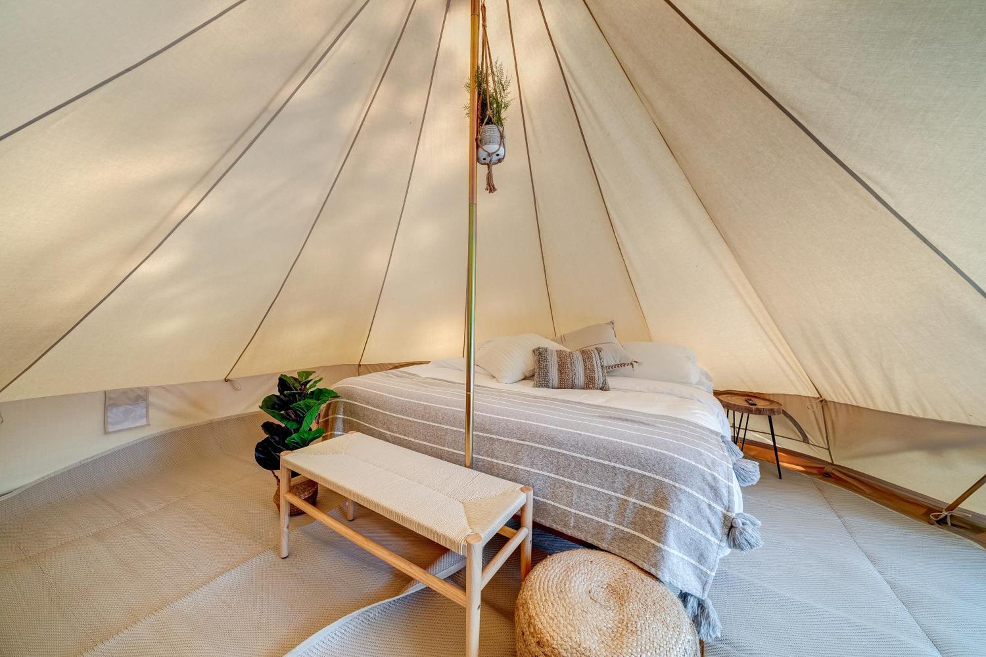 Готель Firefly Ridge Luxury Retreat Great Cacapon Екстер'єр фото