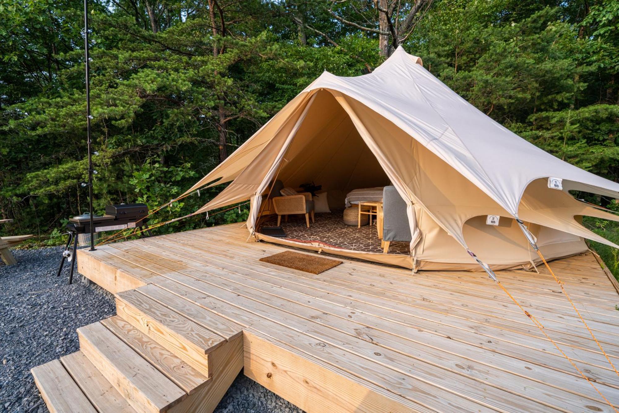 Готель Firefly Ridge Luxury Retreat Great Cacapon Екстер'єр фото