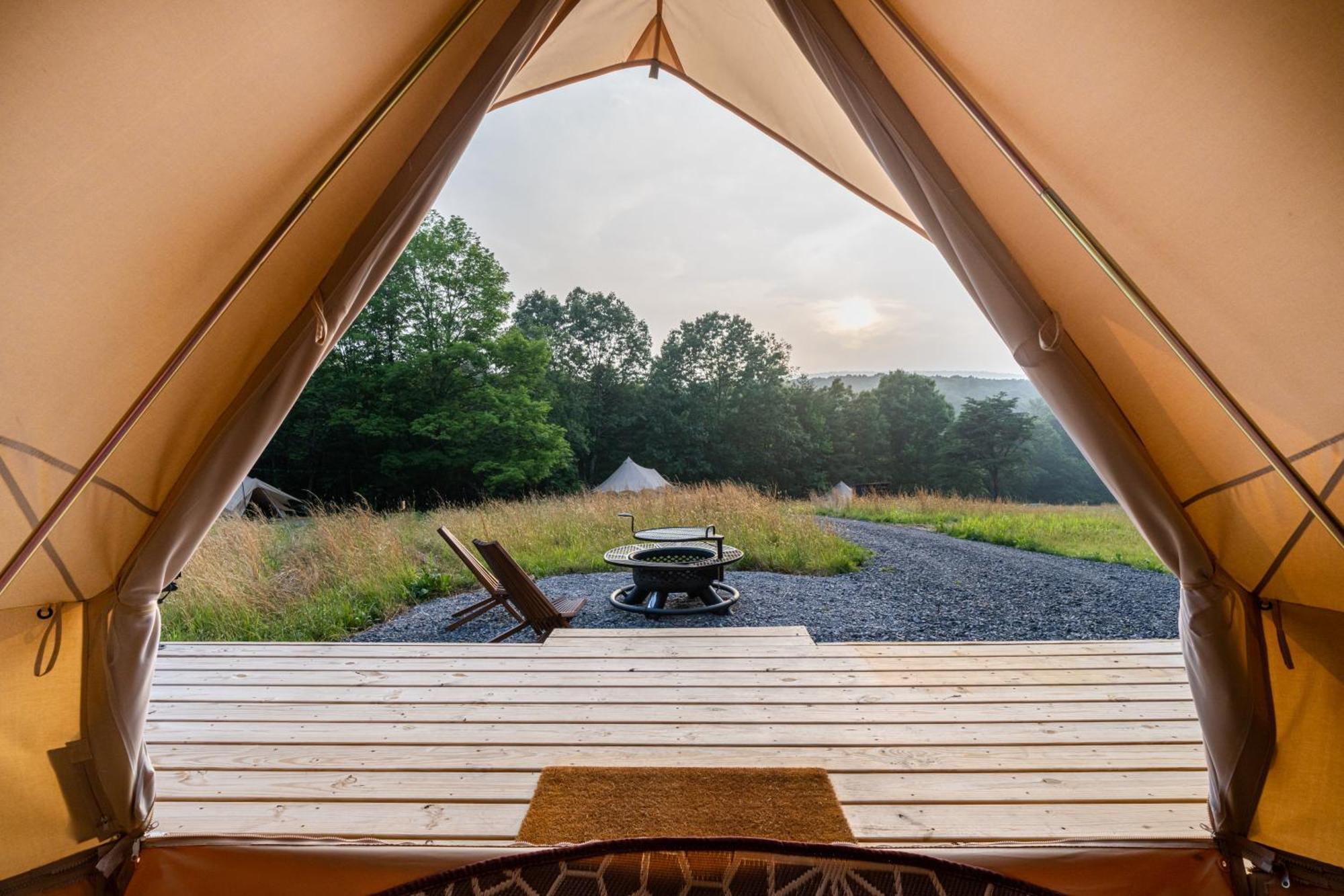 Готель Firefly Ridge Luxury Retreat Great Cacapon Екстер'єр фото